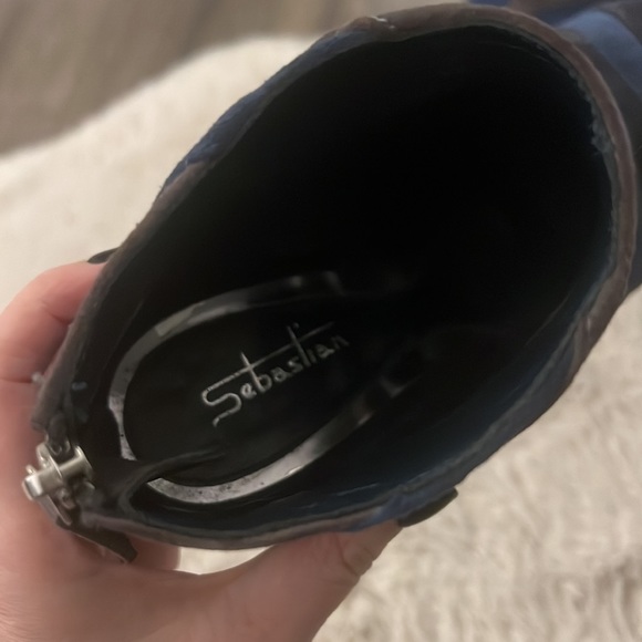 Sebastian Italian suede booties - Picture 6 of 12